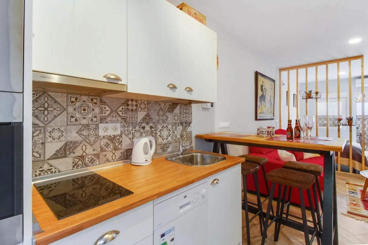 Barcelo 21, Parking On Request, Atico With Terrace & Studio With Patio, Center, Breakfast Included, Quite Neighborhood, Bc Μάλαγα 0*,