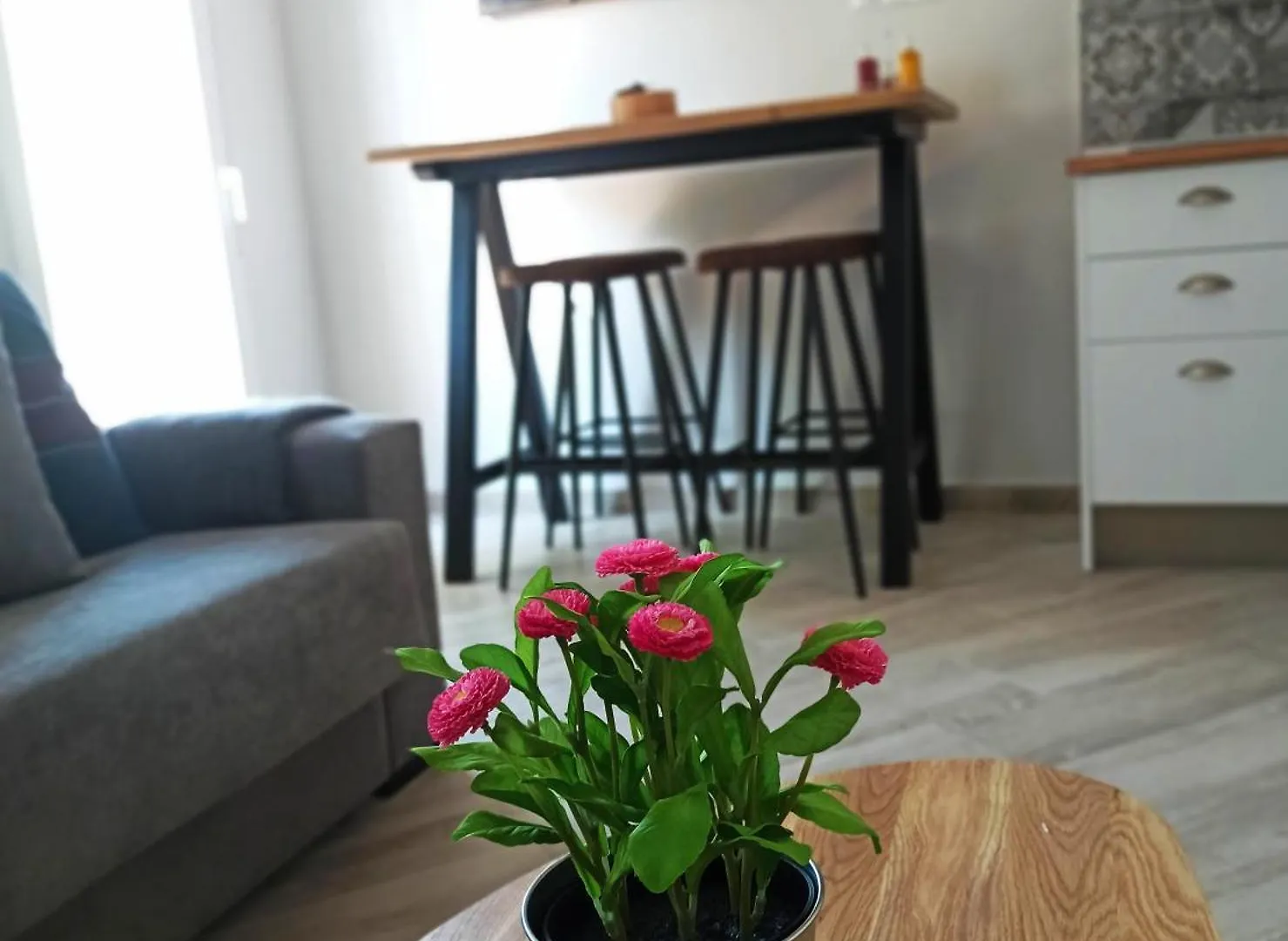 Διαμέρισμα Barcelo 21, Parking On Request, Atico With Terrace & Studio With Patio, Center, Breakfast Included, Quite Neighborhood, Bc Μάλαγα